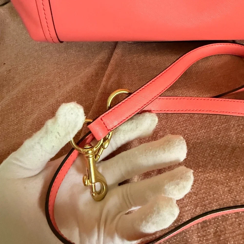 Coach Peyton Leather Jordan Double Zip Carryall tote/crossbody - Picture 13 of 16